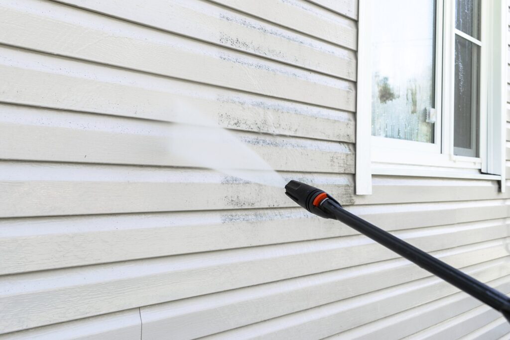 Clean Siding | Madison WI | Sims Exteriors & Remodeling