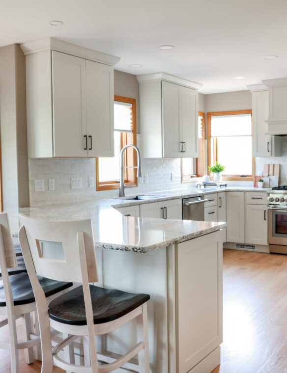 Verona-Wisconsin-Kitchen-Remodel-by-Sims4