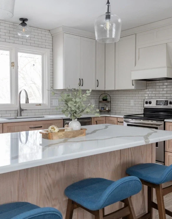 Modern Kitchen Layout Madison