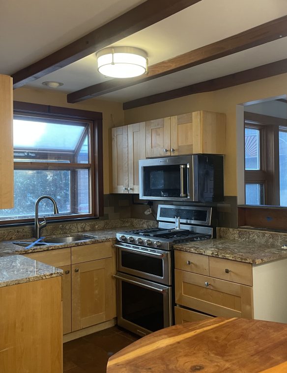kitchen-before-remodel-existing-footprint-madison (1) (1)